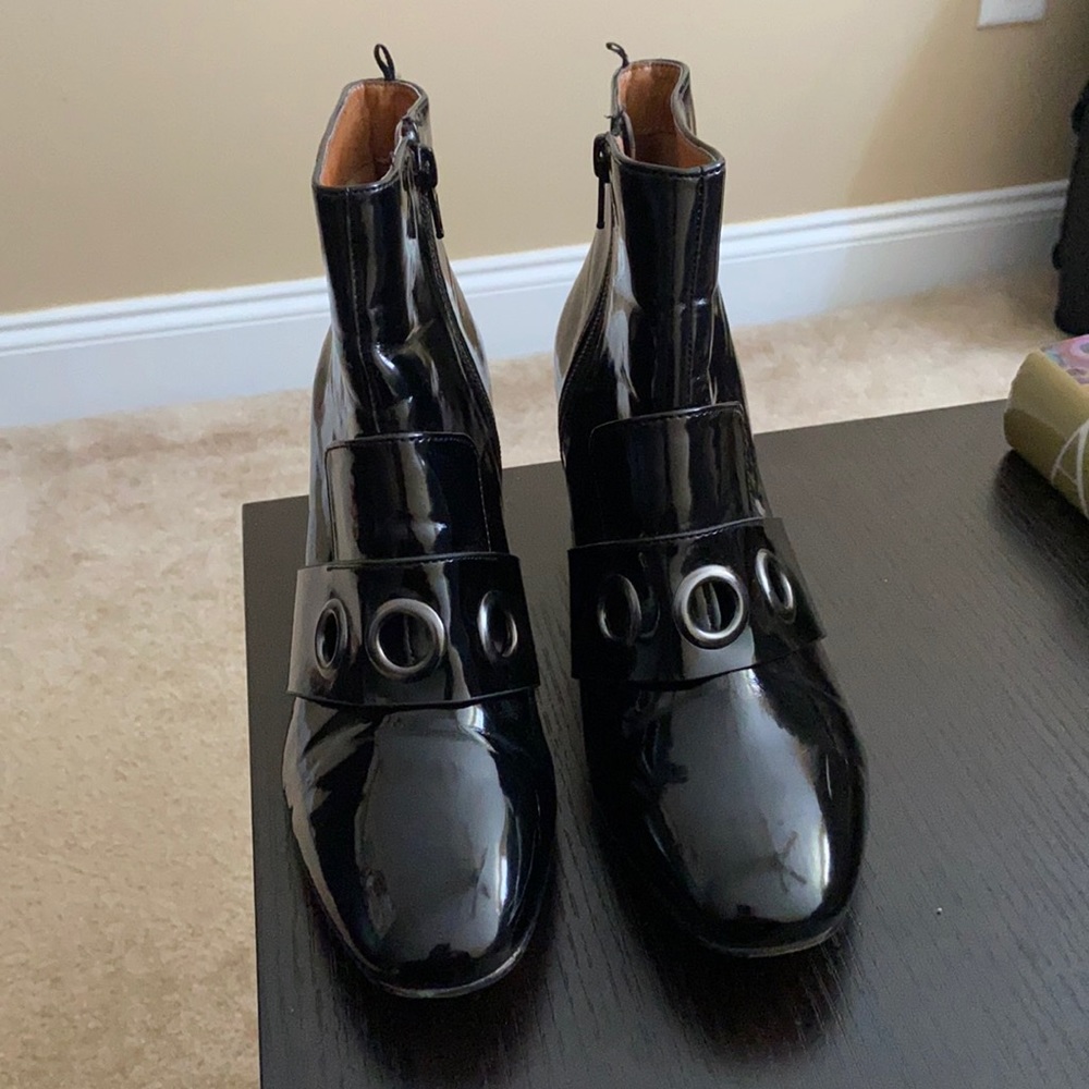 black gogo booties